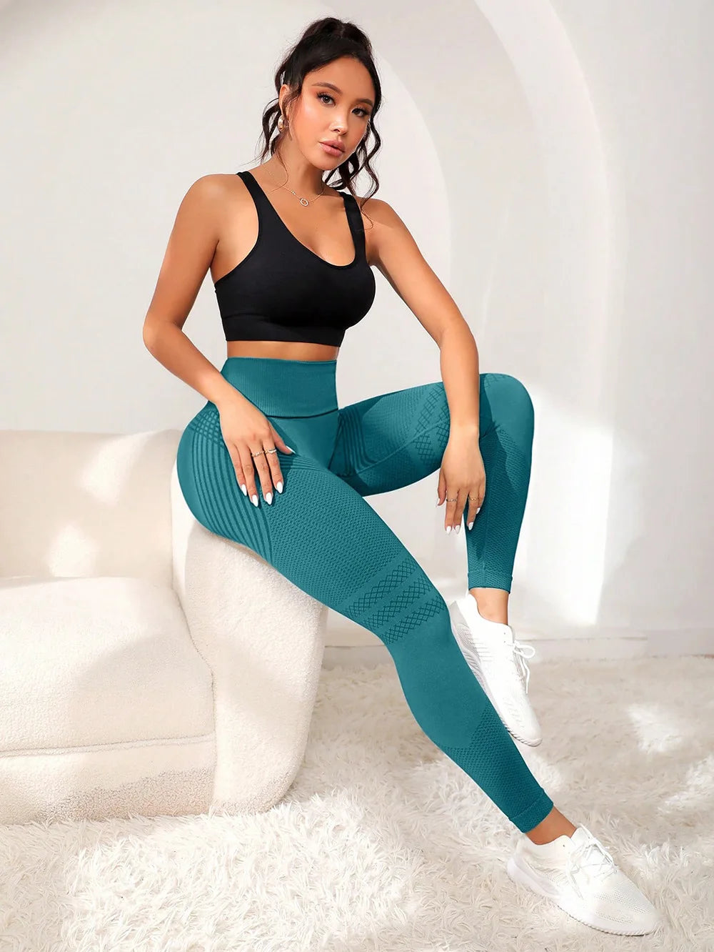 High-Waisted Shaping Push-Up Leggings